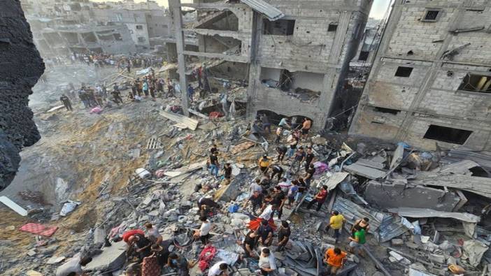 Gazze'de can kaybı 35 bin 800'e yükseldi