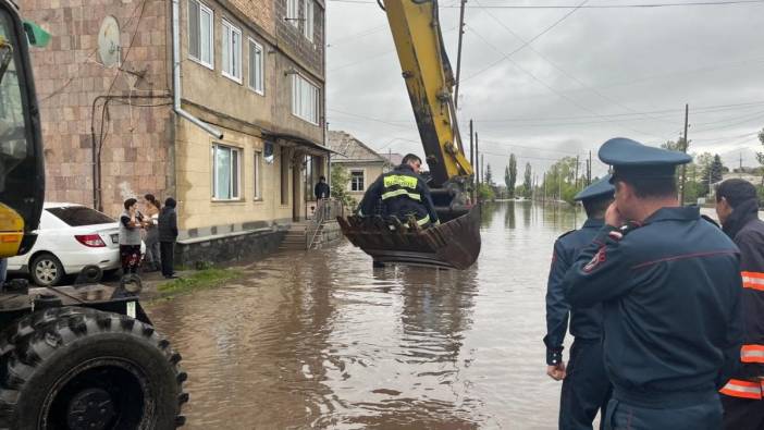 Ermenistan’da sel: 4 ölü, 429 kişi tahliye edildi