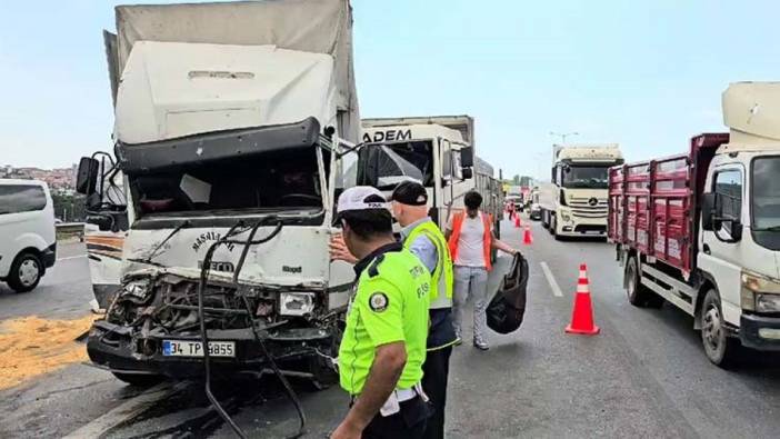 Tem Otoyolu'nda 10 aracın karıştığı zincirleme kaza