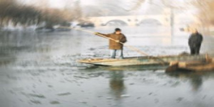 Tunca nehri buzla kaplandı