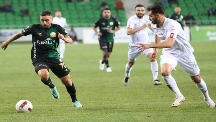 Sakaryaspor Bodrum FK Süper Lig için karşı karşıya. Maç hangi kanalda?