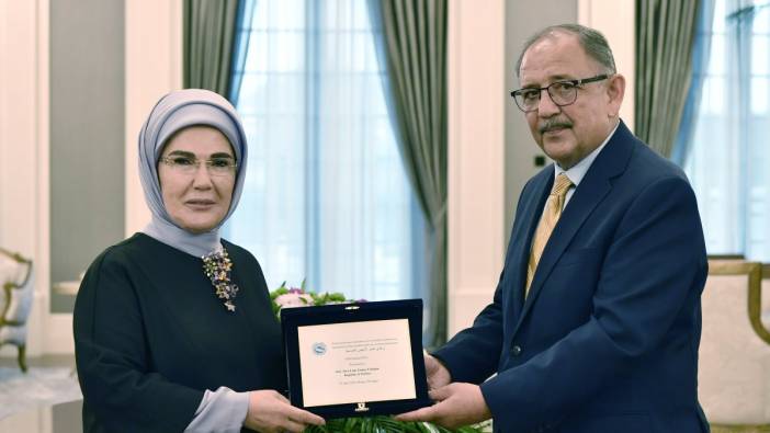 ‘Sıfır Atık’ projesine AKDENİZ-PA Ödülü. Emine Erdoğan teslim aldı