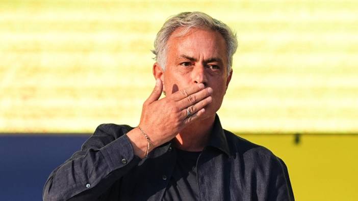 Mourinho'nun kararı taraftarı çıldırttı