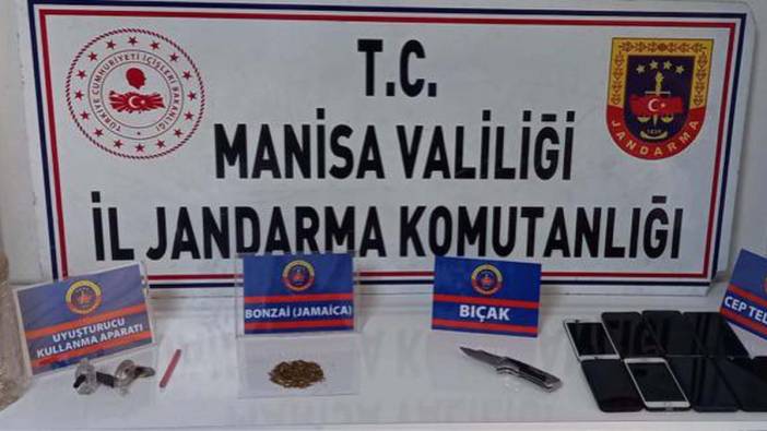 Manisa'da uyuşturucu operasyonu. 12 gözaltı