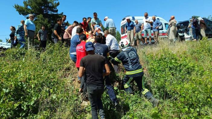 Denizli'de 2 otomobil çarpıştı. Sürücü kursu eğitmeni öldü 5 yaralı