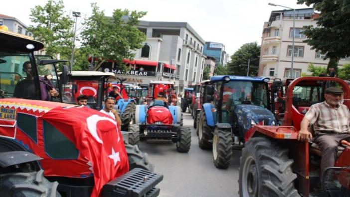 Bilecik’te CHP buğday fiyatlarını traktör konvoyu ile protesto etti