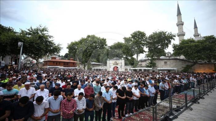 Diyanet İşleri Başkanlığı bayram namaz saatlerini açıklandı