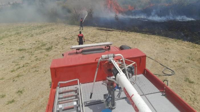 Burdur'da gün içinde çıkan yangınlarda 700 dekar alan ve 1 ev zarar gördü