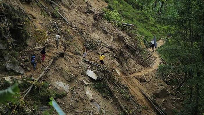 Nepal'de heyelan felaketi: 9 kişi hayatını kaybetti