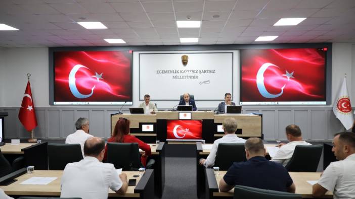 Bilecik İl Genel Meclisi Türk Bayrağına yapılan çirkin saldırıyı kınadı