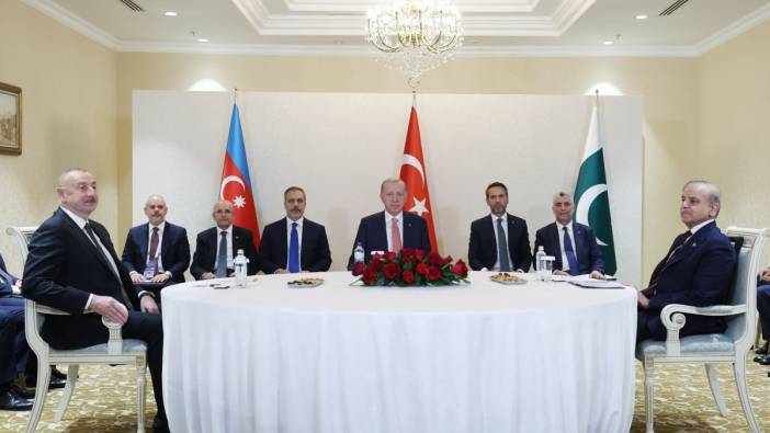Erdoğan Aliyev ve Şerif ile üçlü toplantı yaptı