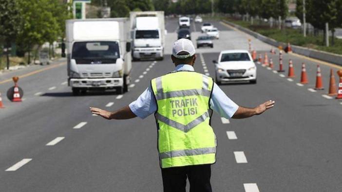 İstanbul’da yarın bu yollar trafiğe kapatılacak