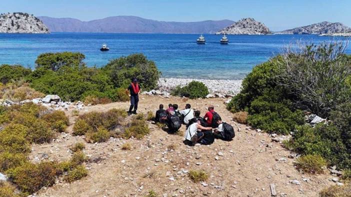 Bozburun’da  karada 16 düzensiz göçmen yakalandı