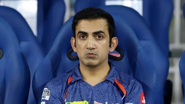 Gautam Gambhir imzaladı