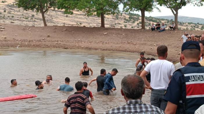 Serinlemek için gölete giren 2'si kardeş, 3 kişi boğuldu