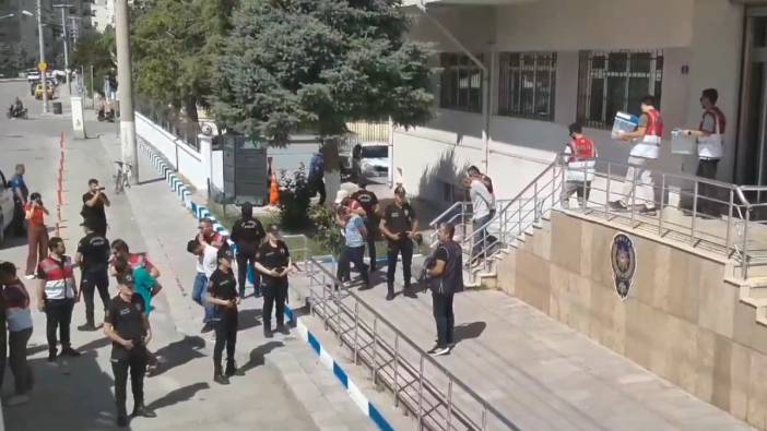 Kendilerini polis asker savcı olarak tanıtan dolandırıcılara operasyon