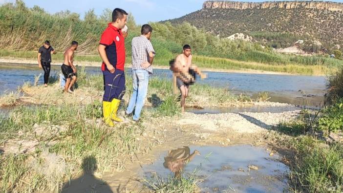 Irmağa giren 14 yaşındaki çocuk öldü