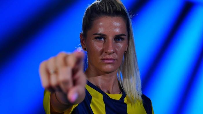 Fenerbahçe yeni transferlerini resmen açıkladı