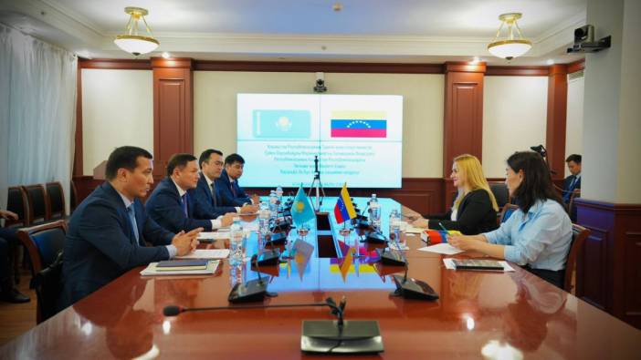 Kazakistan ve Venezuela arasındaki iş birlikleri güçleniyor