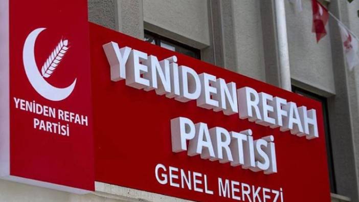 Yeniden Refah Partisi'nde istifa