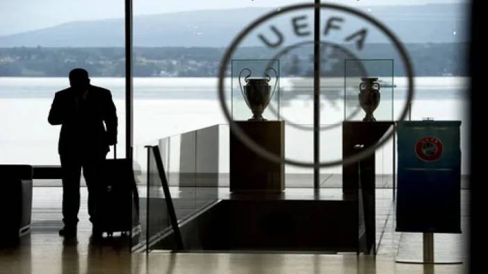 UEFA 3 Türk hakem hakkında kararını verdi