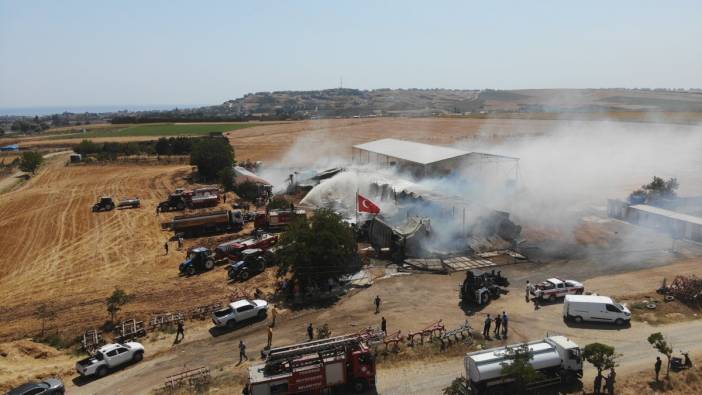 Tekirdağ'da 15 bin balya saman cayır cayır yandı