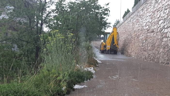 Bolu'yu yaz yağmuru vurdu. Mudurnu taştı