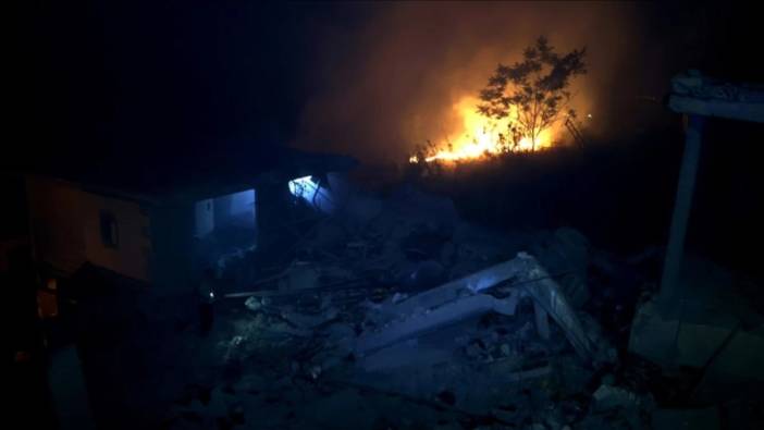 İsrail Lübnan'ın güneyindeki Sur'a hava saldırısı düzenledi