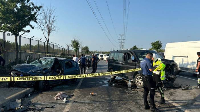 Bağcılar'da minibüs kazası: 1'i ağır 7 yaralı