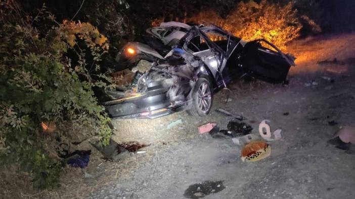 Afyon'da tır ile otomobille çarpıştı: 1 ölü 5 yaralı