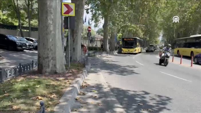 Beşiktaş'ta virajı alamayan İETT otobüsü kaza yaptı