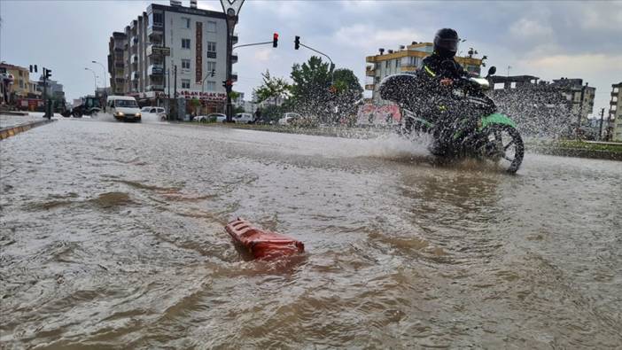 Meteorolojiden 5 ile yeni uyarı! Sağanak ve fırtına vuracak