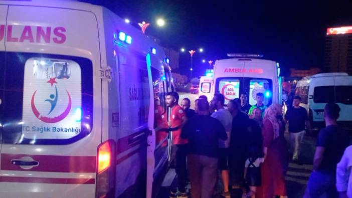 Manisa'da feci kaza. 10 yaralı