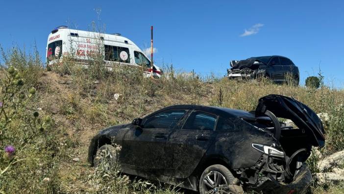 Ağrı’da trafik kazası: 13 yaralı