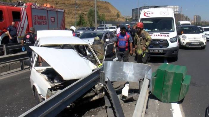 İstanbul'da trafiği kilitleyen kaza