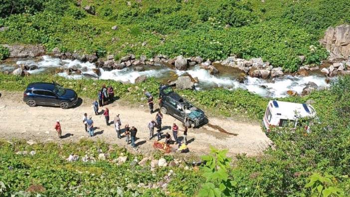 Rize'de feci kaza. Uçuruma yuvarlanan cipte 2 kişi hayatını kaybetti