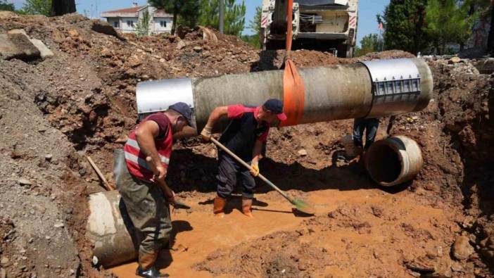 5 saatlik kesintinin ardından şebekeye su verildi