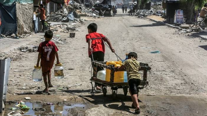 İsrail'in su kaynaklarını tahrip ettiği Han Yunus'ta halk zor durumda