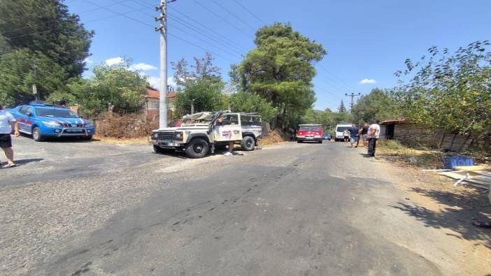 Antalya’da safari aracı ile tur minibüsü çarpıştı