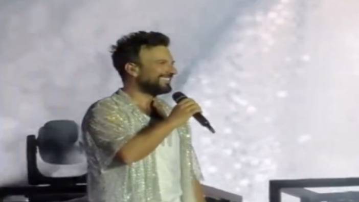 Tarkan konserde 'Tarkan Amca' diye seslenen çocuğa öpücük attı