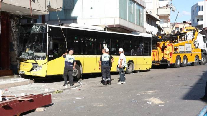 Pendik'te İETT otobüsünün çarptığı bina için kontrollü yıkım hazırlıkları başladı