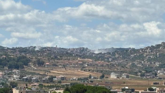 İsrail topçuları, Lübnan'ın güneyindeki köyü vurdu