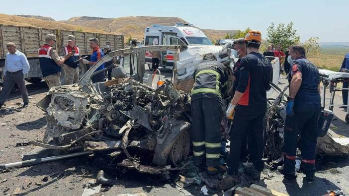 Batman'da düğün yolunda trafik faciası: 4  ölü