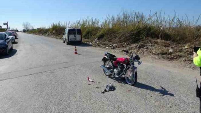 Antalya'da motosikletle taksi kafaya girdi