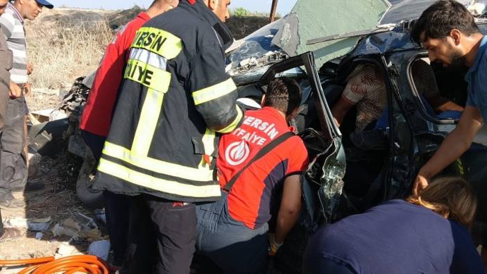 Tırla otomobil kafa kafaya çarpıştı: 1 ölü, 6 yaralı