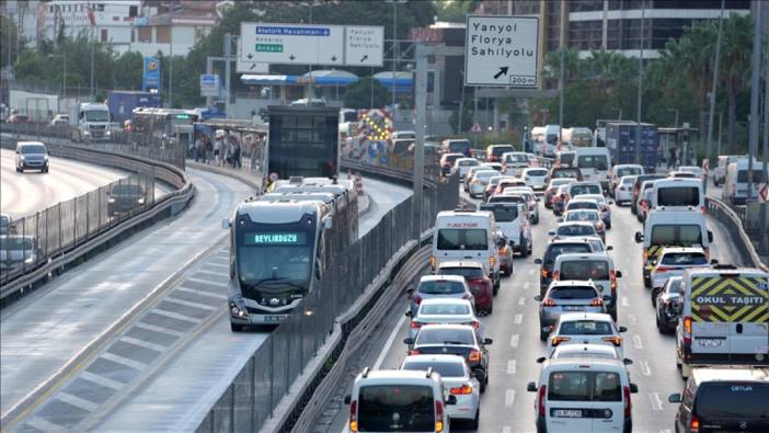 Metrobüs kullananlar dikkat! Bir durak daha kapanıyor