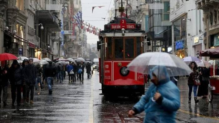 İstanbul'a çok kuvvetli geliyor. İBB, AFAD ve Meteoroloji uyardı