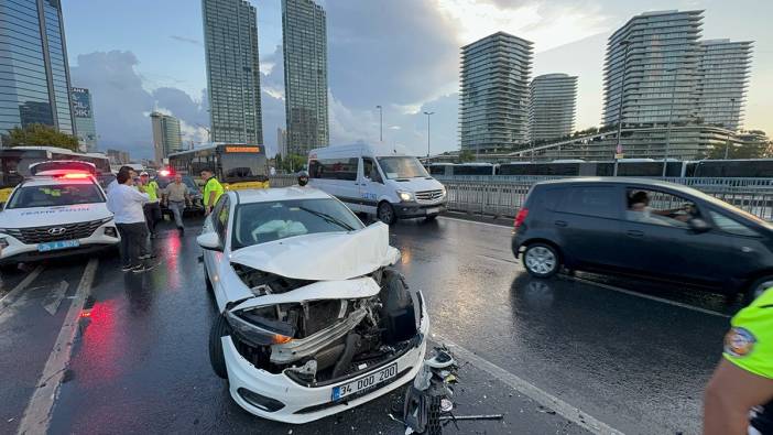 Şişli'de İETT otobüsü ile otomobil çarpıştı: 3 yaralı