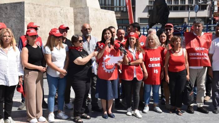 ‘Artık yeter, geçinemiyoruz’ DİSK'ten Ankara eylemi