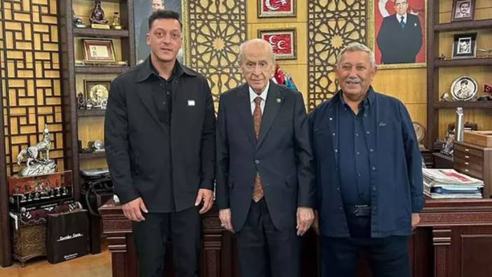 Mesut Özil'den MHP lideri Devlet Bahçeli'ye ziyaret